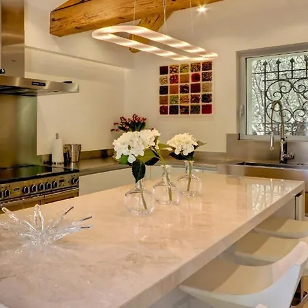Vila Temo In St Tropez Saint Tropez